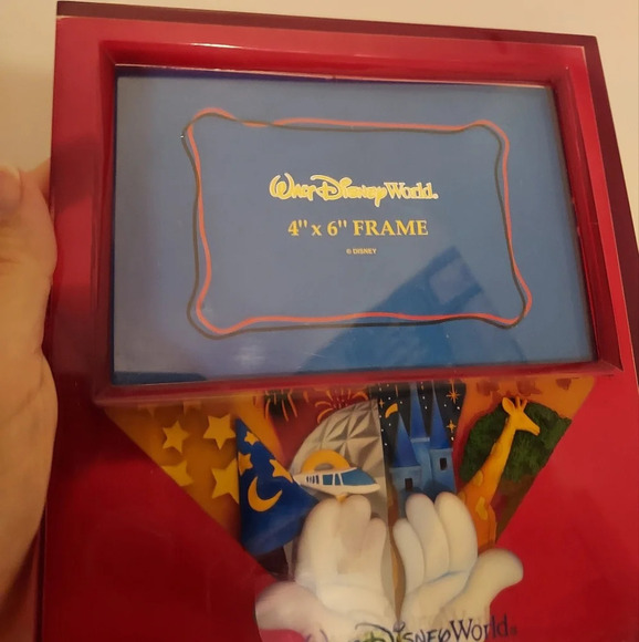 Walt Disney World Red Picture Frame 4 x 6 Four Parks with Mickey Hands - Picture 12 of 13